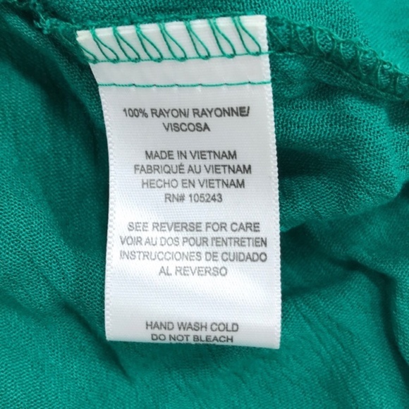 HIATUS Button Front Short Sleeve Blouse - Picture 6 of 6